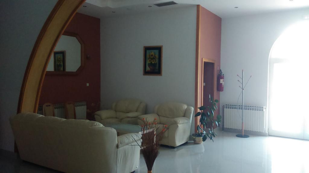 Hotel Metković Екстериор снимка