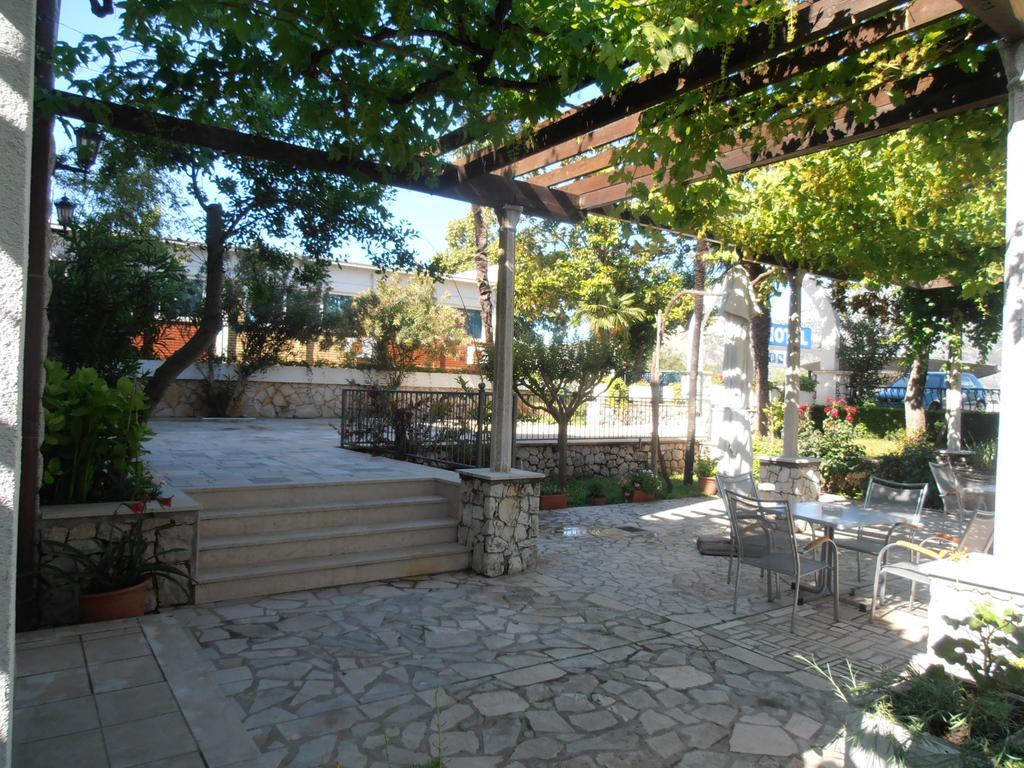 Hotel Metković Екстериор снимка